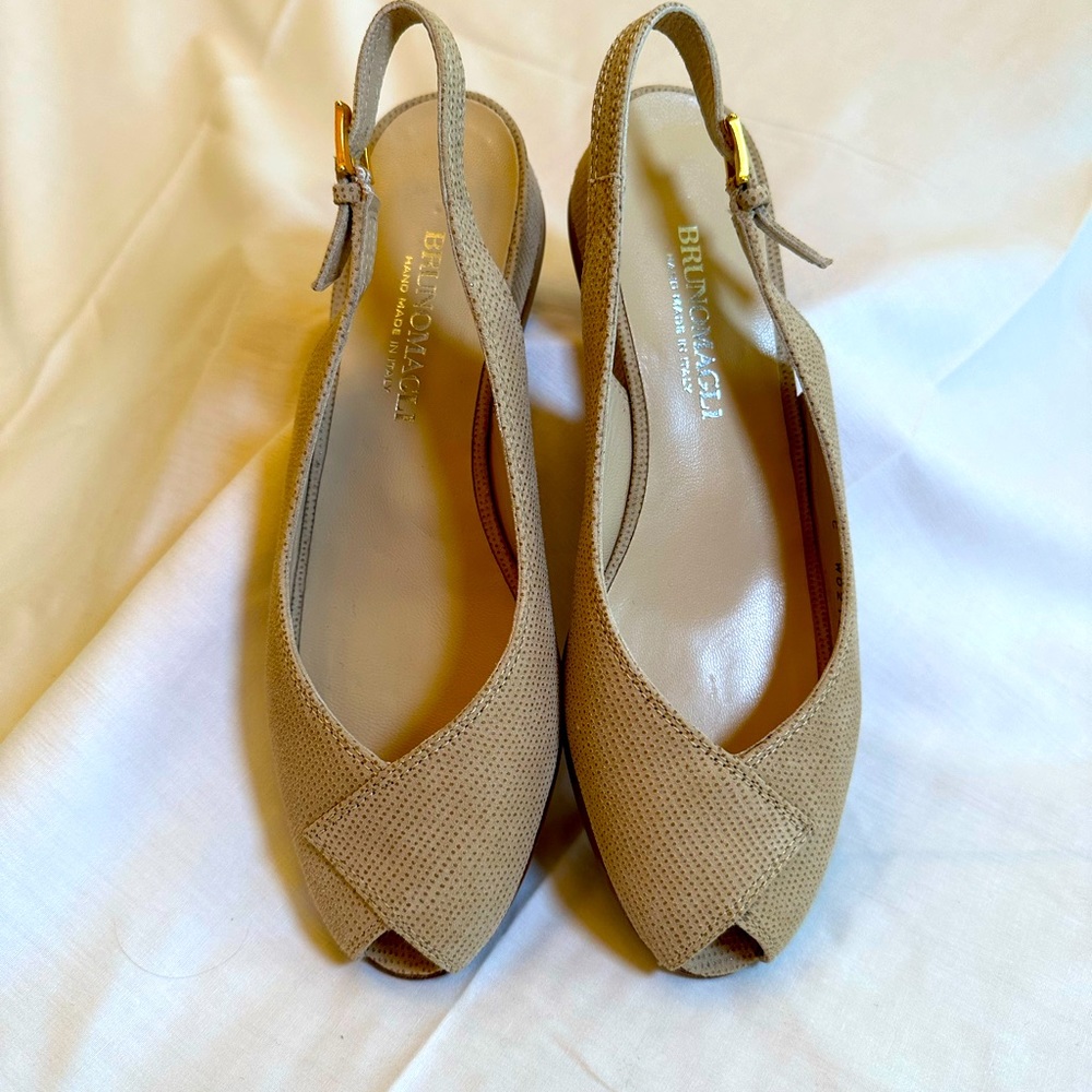 Sling back peep toe sandals. Never worn